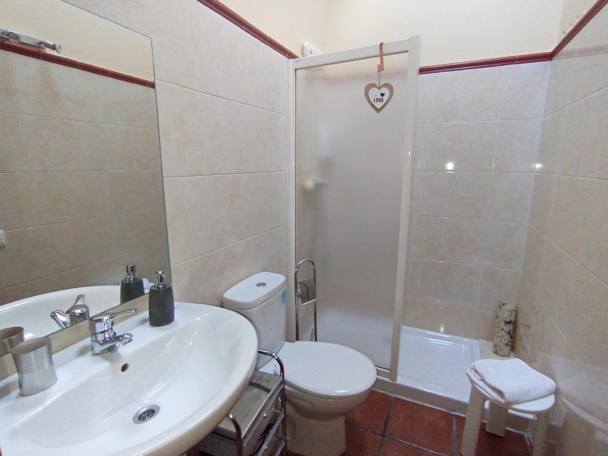 Apartamentos Las Cuadras De Estanos Muriedas Eksteriør billede