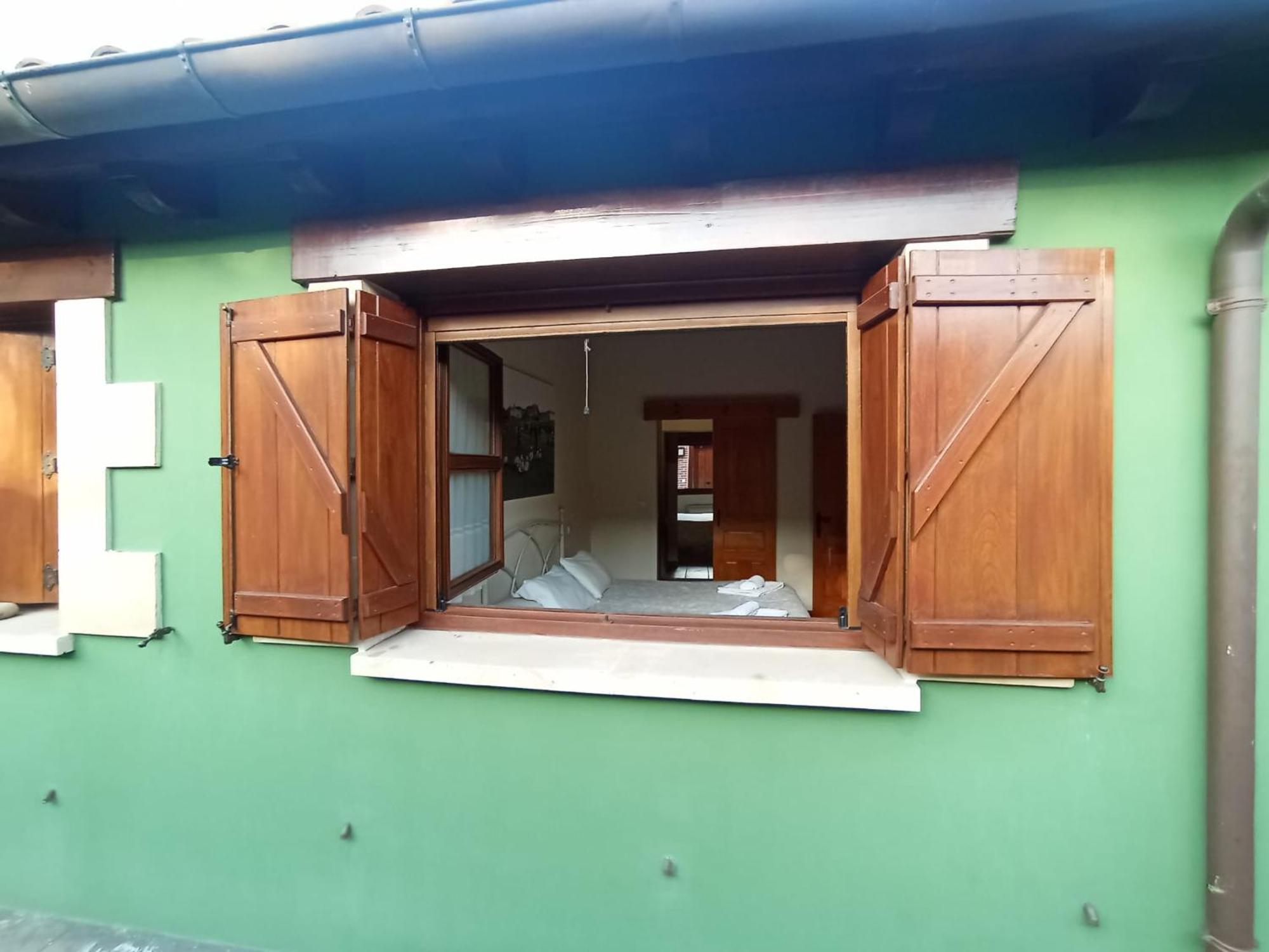 Apartamentos Las Cuadras De Estanos Muriedas Eksteriør billede